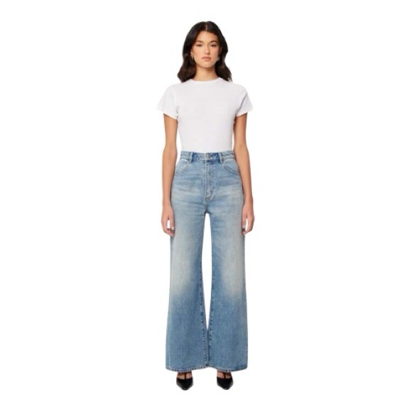 Nwt Rolla's Studio High Flare Jeans - Size 31 - Light Blue Wash